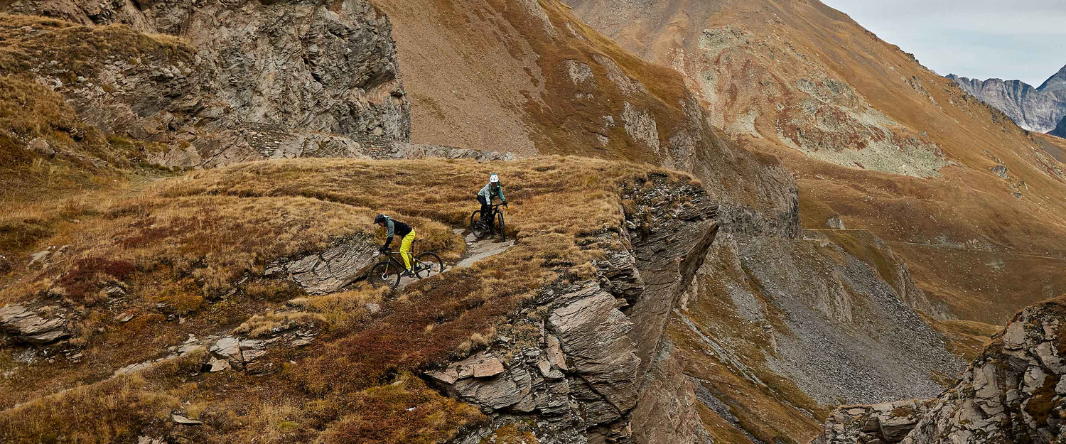 Halti Active Sport - vaatteet pyöräilyyn ja urheiluun